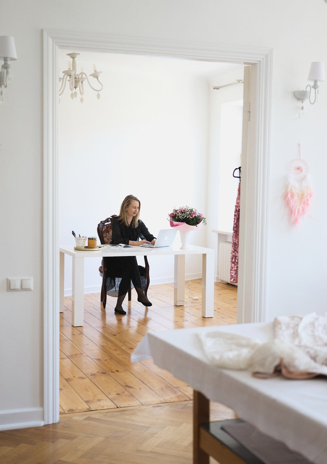 Par apģērba radīšanas neredzamo pusi