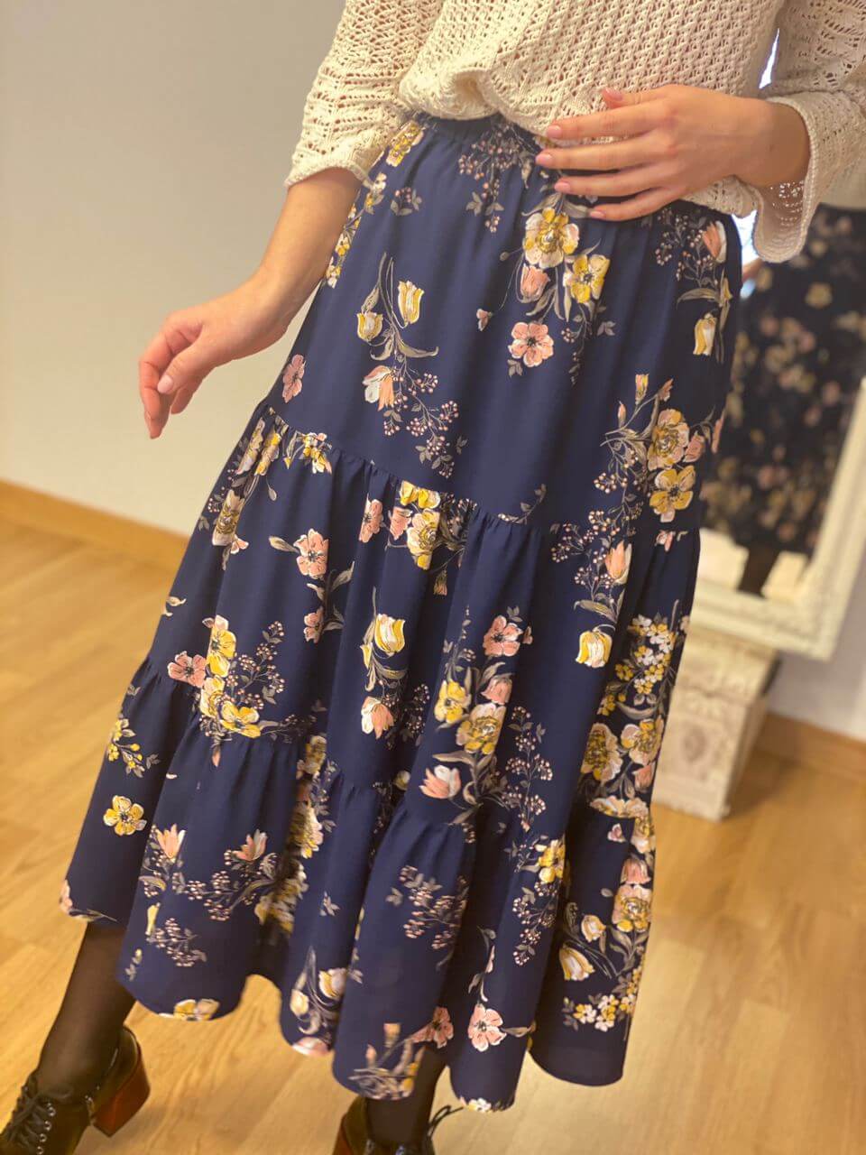 VOLĀNSVĀRKI - GAISĪGUMS UN SIEVIŠĶĪBA KATRĀ KUSTĪBĀ